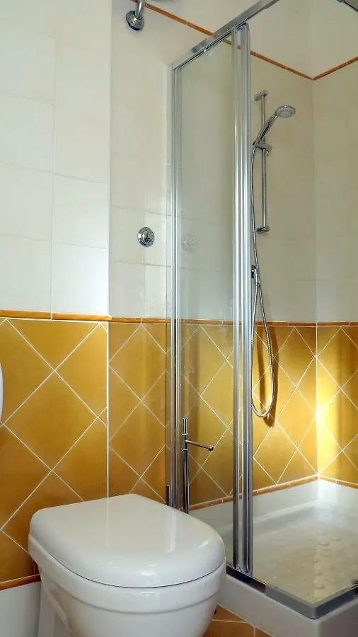 Pretty Panoramic Apartment - Half Way Center-Vomero District Naples Italy