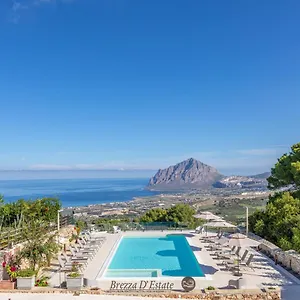 Brezza D'estate , Valderice Italia