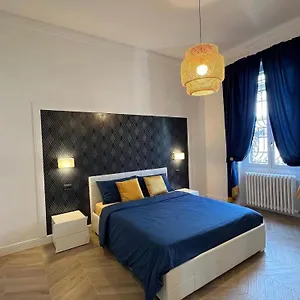 Isola , Milano Italia