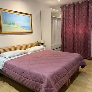 Garbatella , Roma Italia